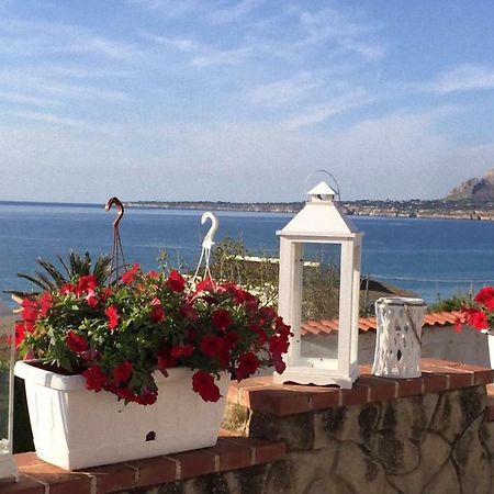 Villa Sul Mare Palazzolo Trappeto  Eksteriør billede